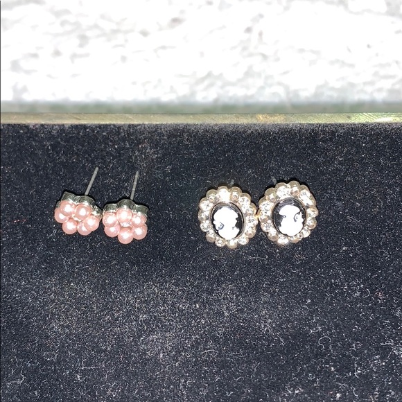 Earrings - Picture 2 of 2